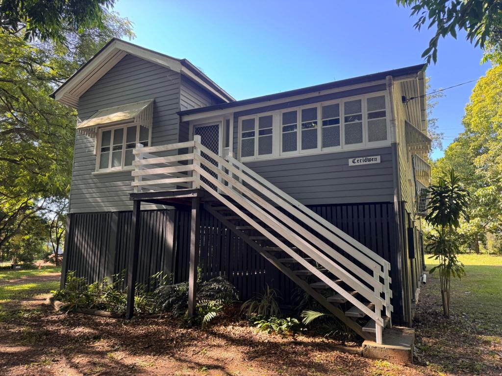 70 Kings Rd, Glass House Mountains, QLD 4518