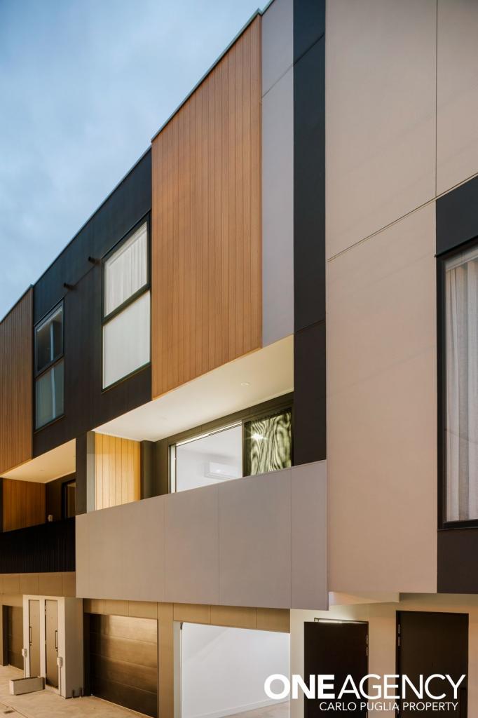 2/62 Albert St, Footscray, VIC 3011