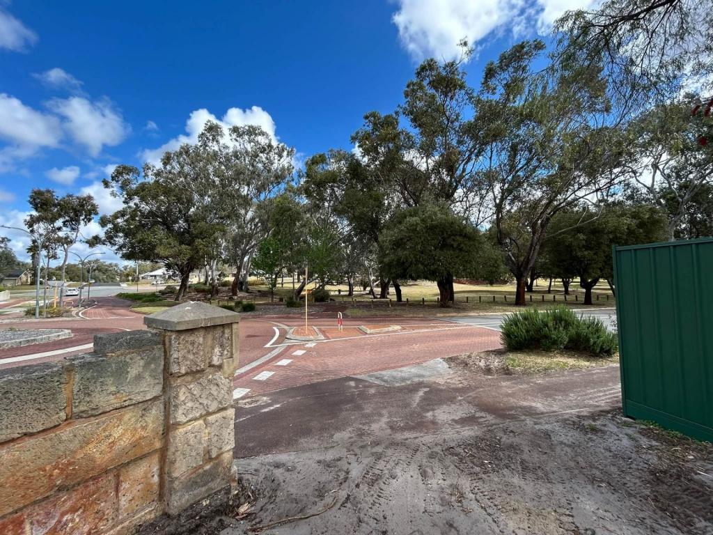 1 Korbosky Rd, Lockridge, WA 6054