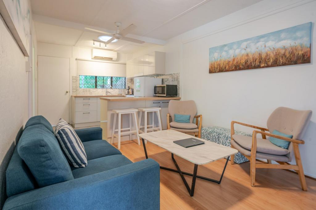 4/9-11 Amphora St, Palm Cove, QLD 4879