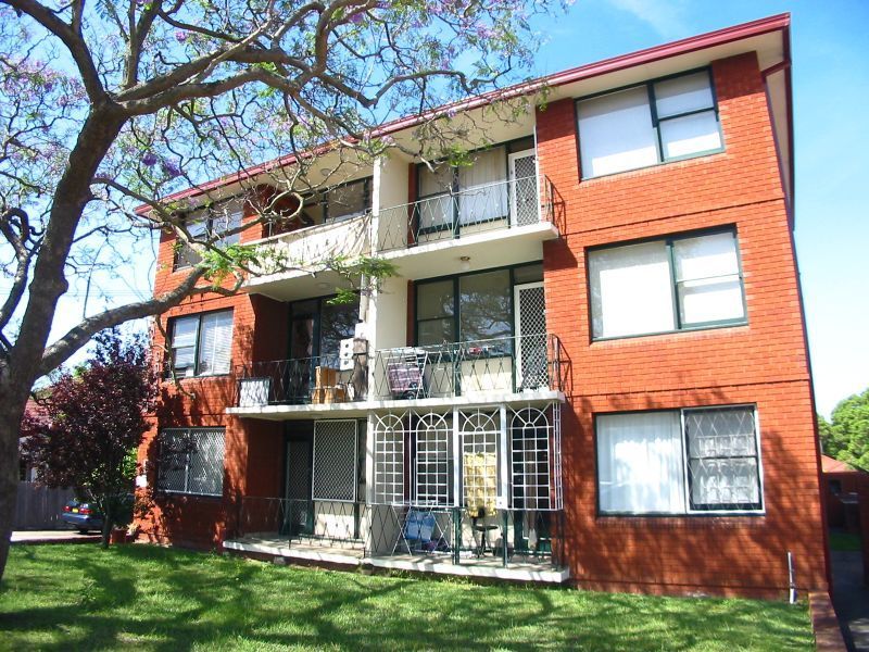 3/5 HENRY ST, ASHFIELD, NSW 2131