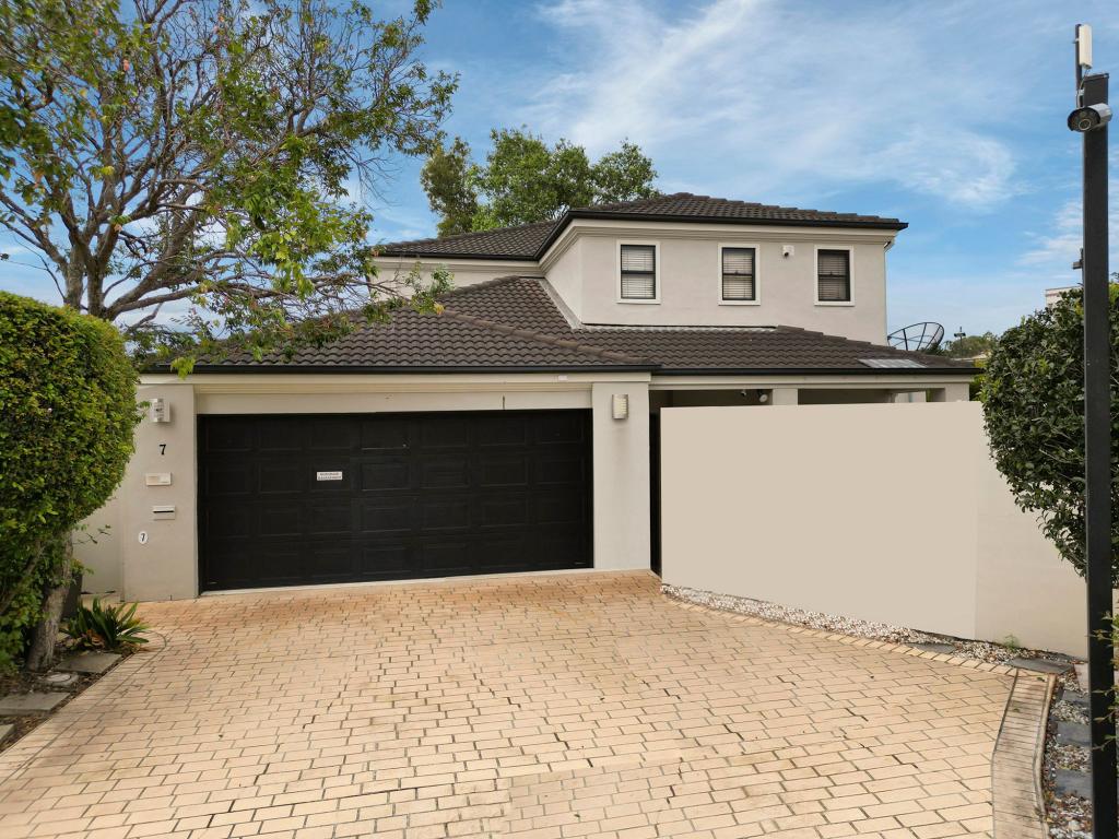 7/588 Musgrave Rd, Robertson, QLD 4109