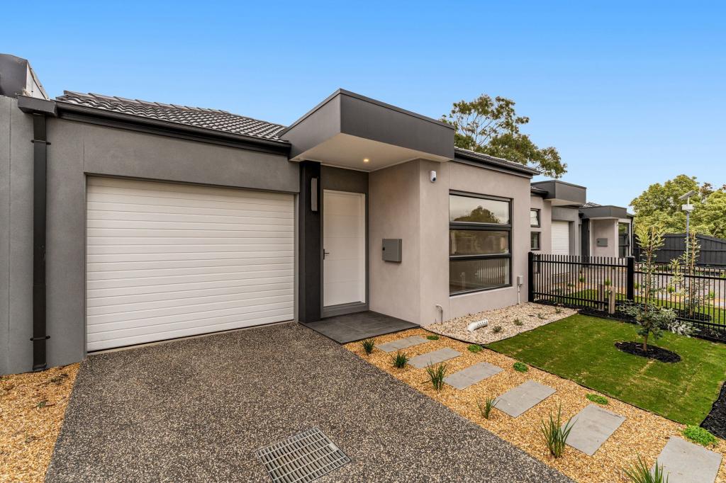 11B HADLEY ST, SEAFORD, VIC 3198