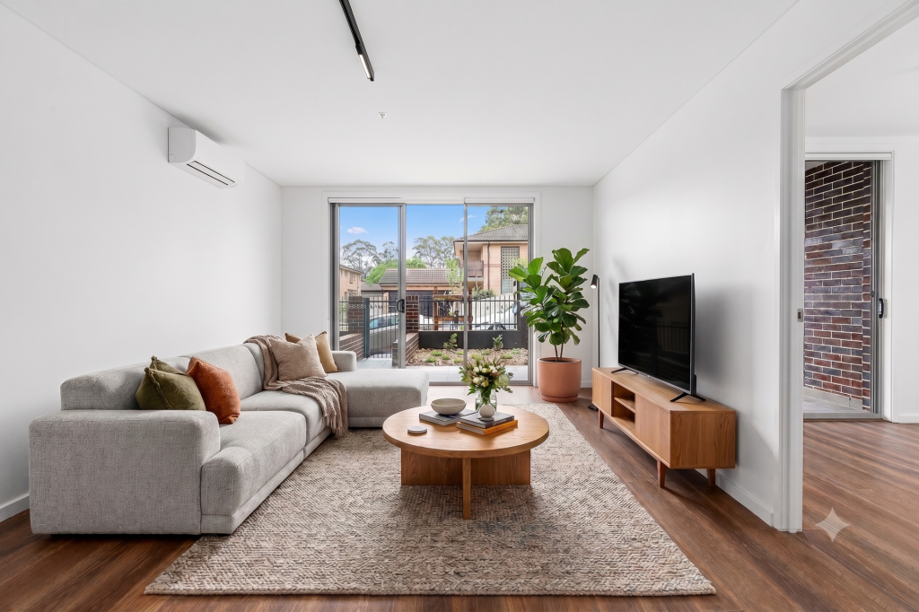 8/13-15 FARM ST, GLADESVILLE, NSW 2111