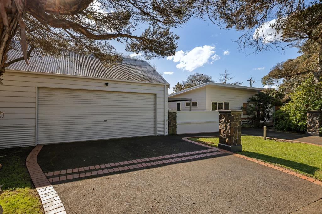 18 Anderson Rd, Cowes, VIC 3922