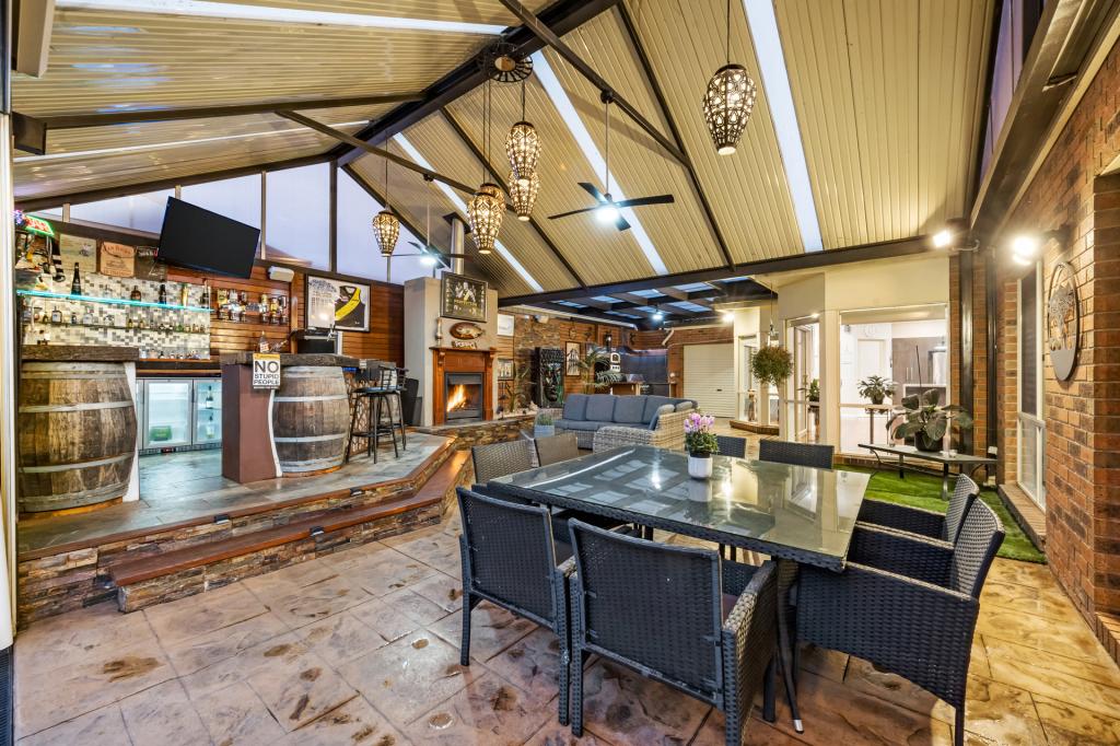 20 Cuthbert Dr, Hillside, VIC 3037