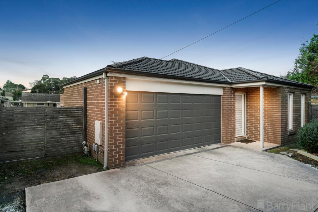 2/18 Lance Rd, Bayswater, VIC 3153