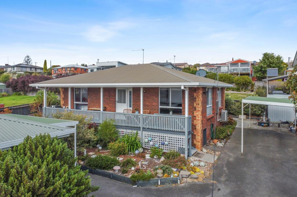 2/4 Homer St, St Helens, TAS 7216