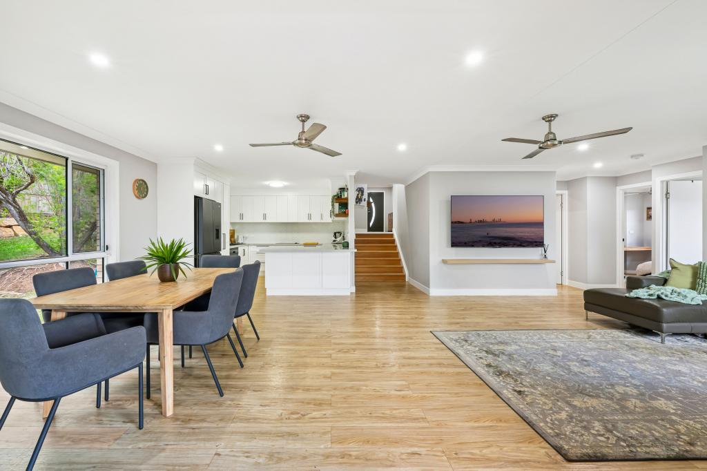 13 Hydrangea St, Ormeau, QLD 4208