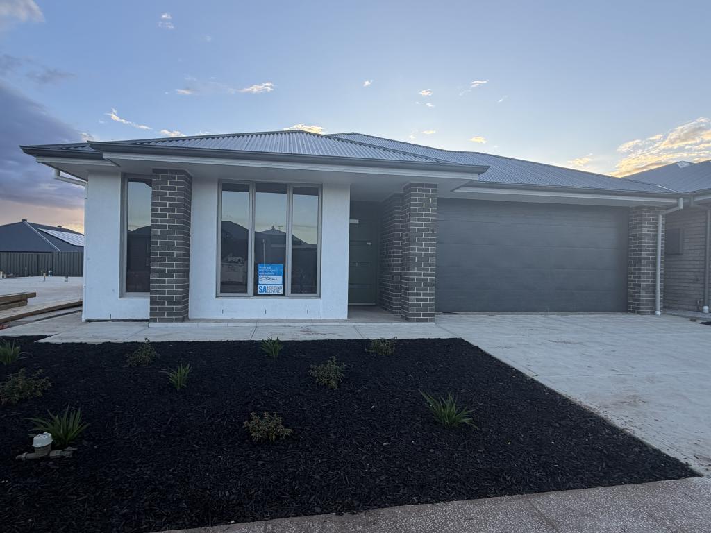 10 MUMFORD CRES, GAWLER BELT, SA 5118