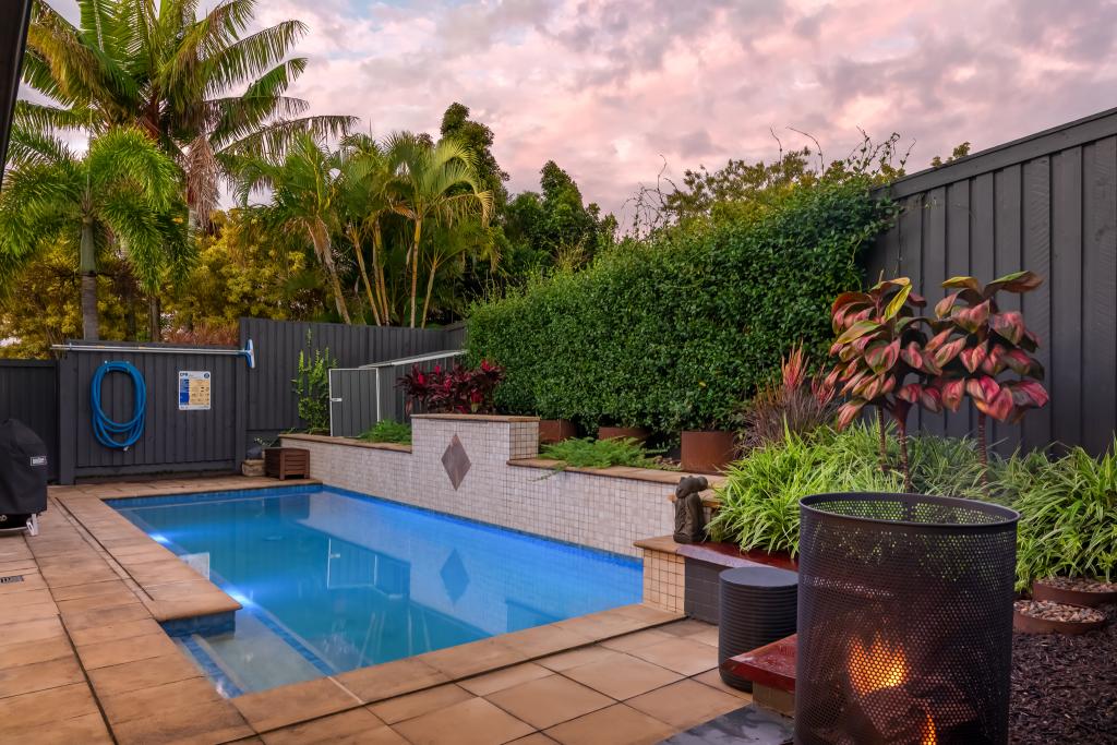 2 Ragamuffin Dr W, Coomera, QLD 4209