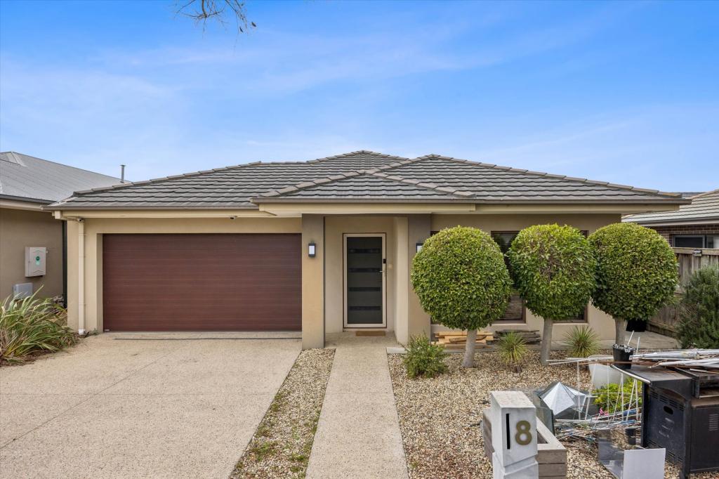 8 Cottongum Ave, Keysborough, VIC 3173