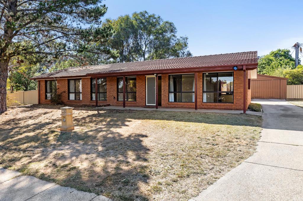 56 Collyburl Cres, Isabella Plains, ACT 2905