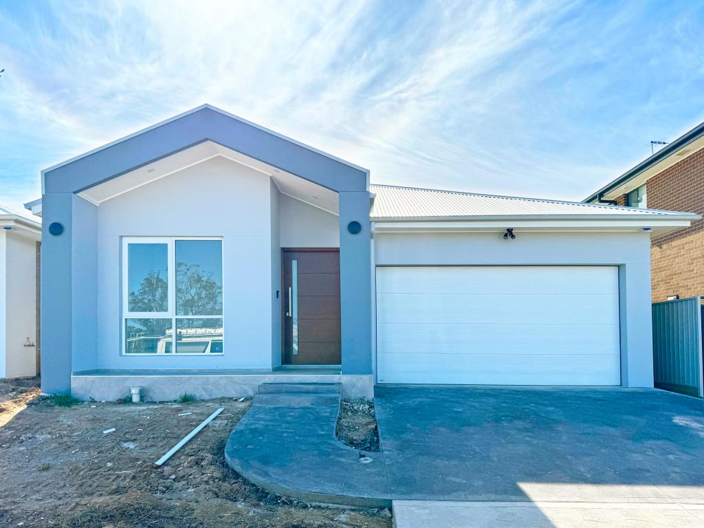 72 Welara Ave, Austral, NSW 2179