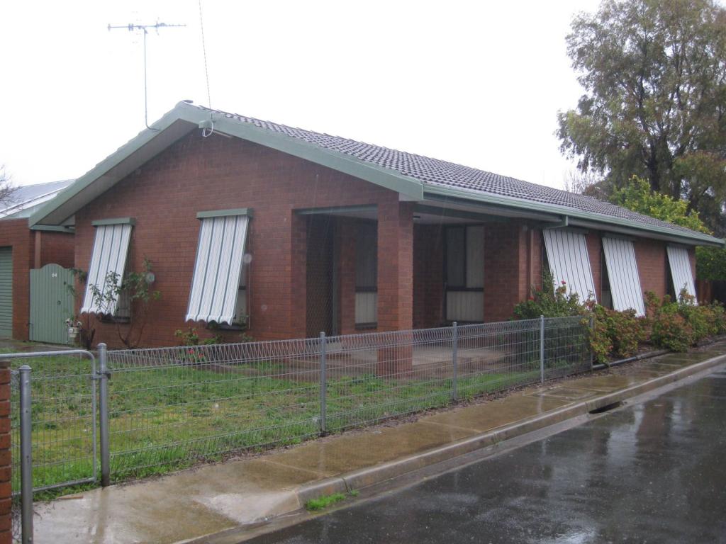 64 Clarke St, Benalla, VIC 3672