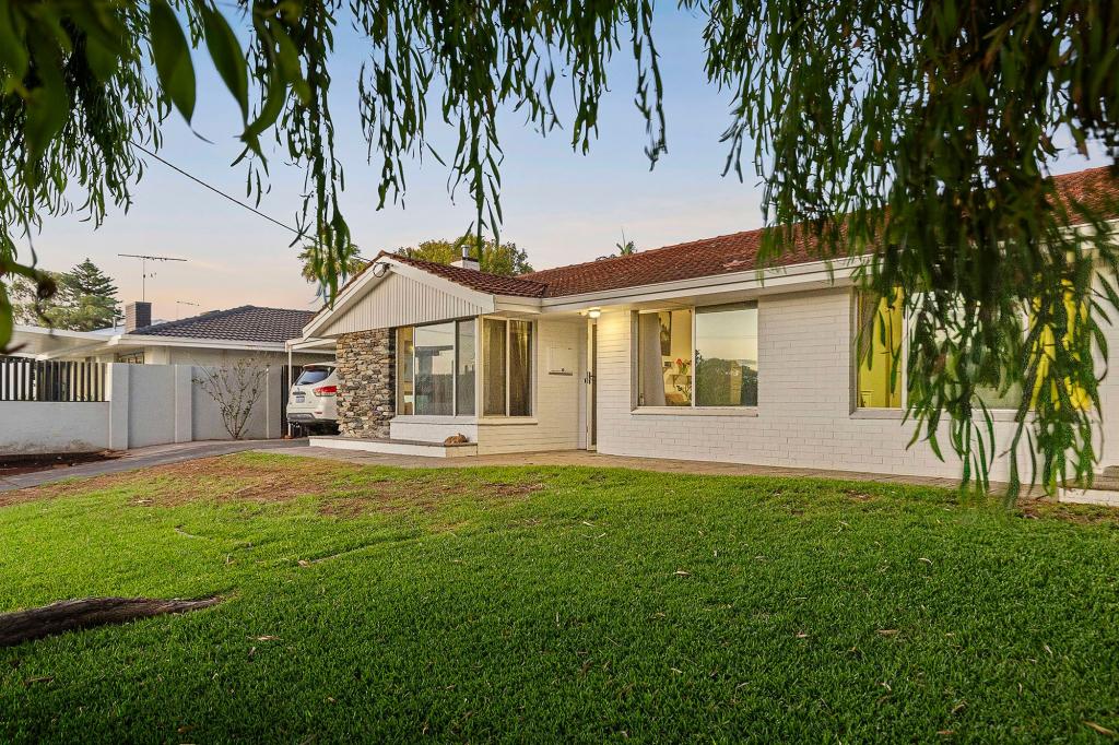 25 Turnbull Way, Trigg, WA 6029