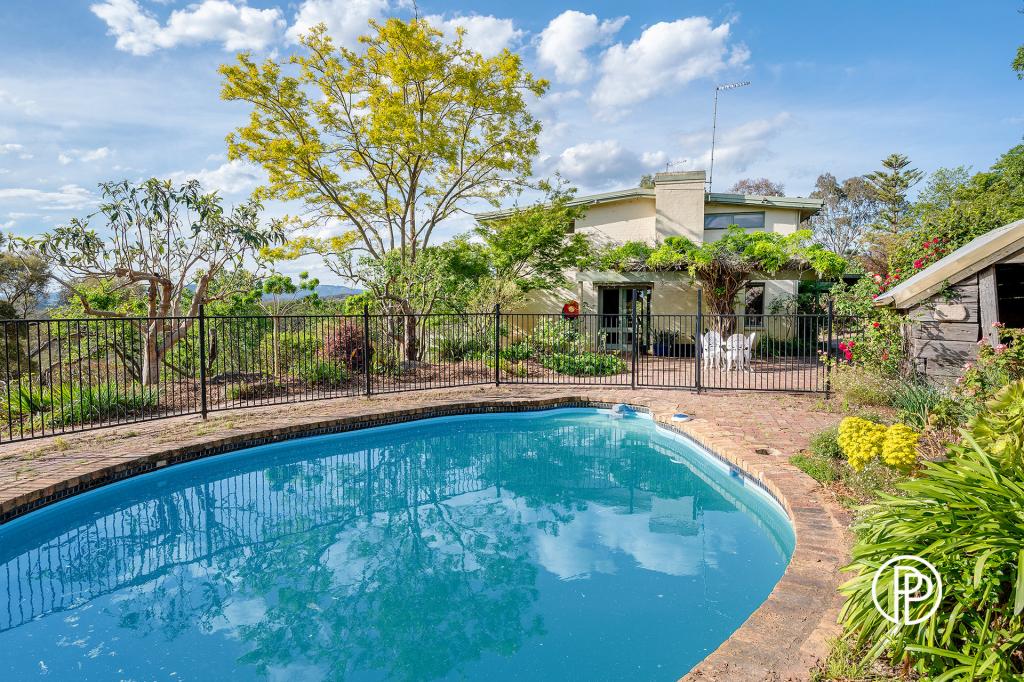 225 RED SHIRT GULLY RD, PANTON HILL, VIC 3759