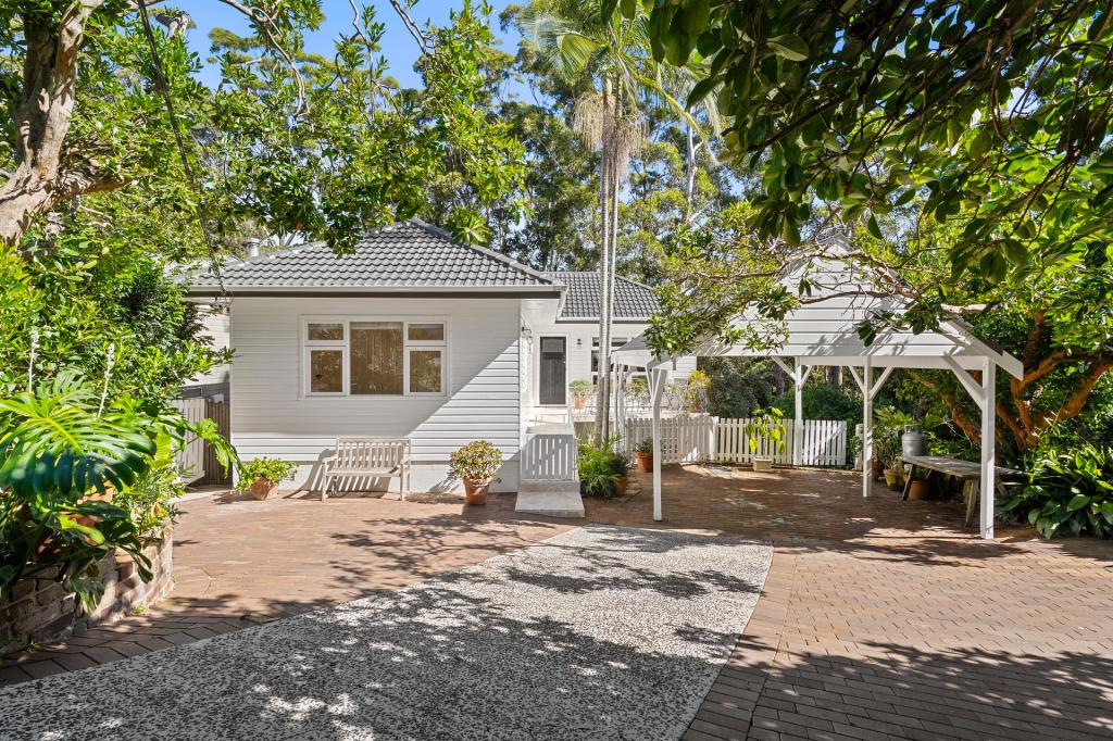 16 Bellevue Cres, North Avoca, NSW 2260