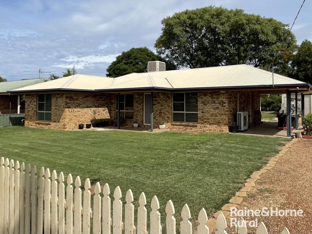 149 Arthur St, St George, QLD 4487