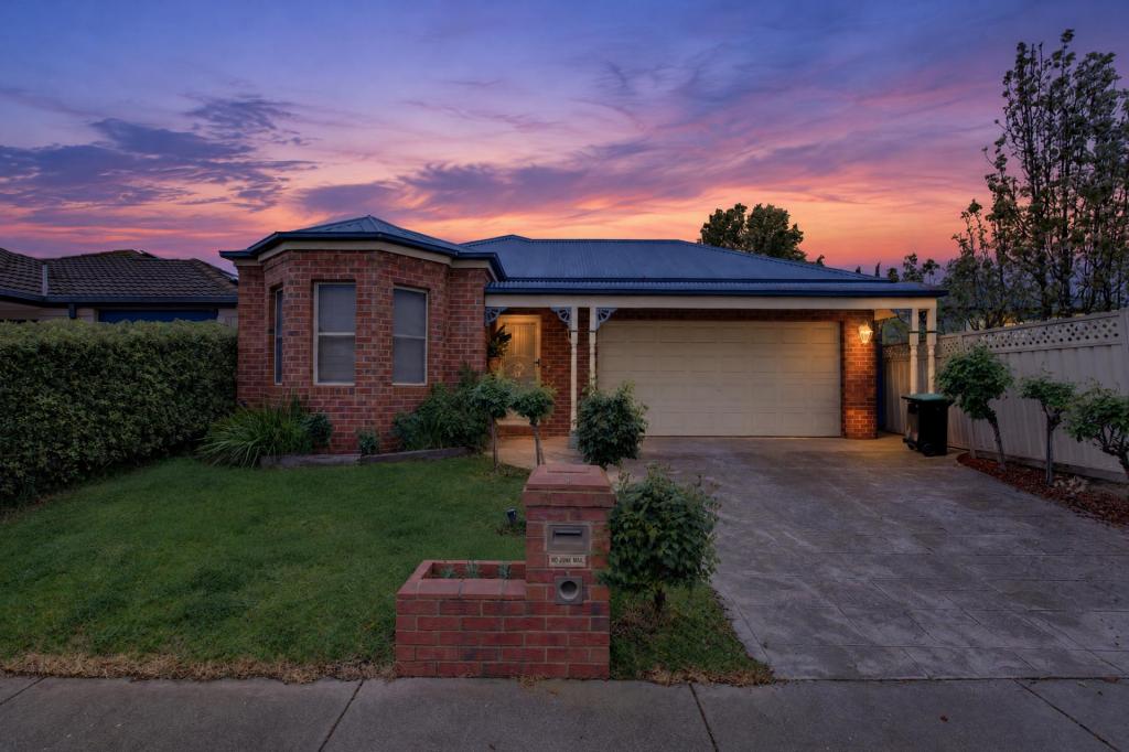 41 PARKIN AVE, CAROLINE SPRINGS, VIC 3023