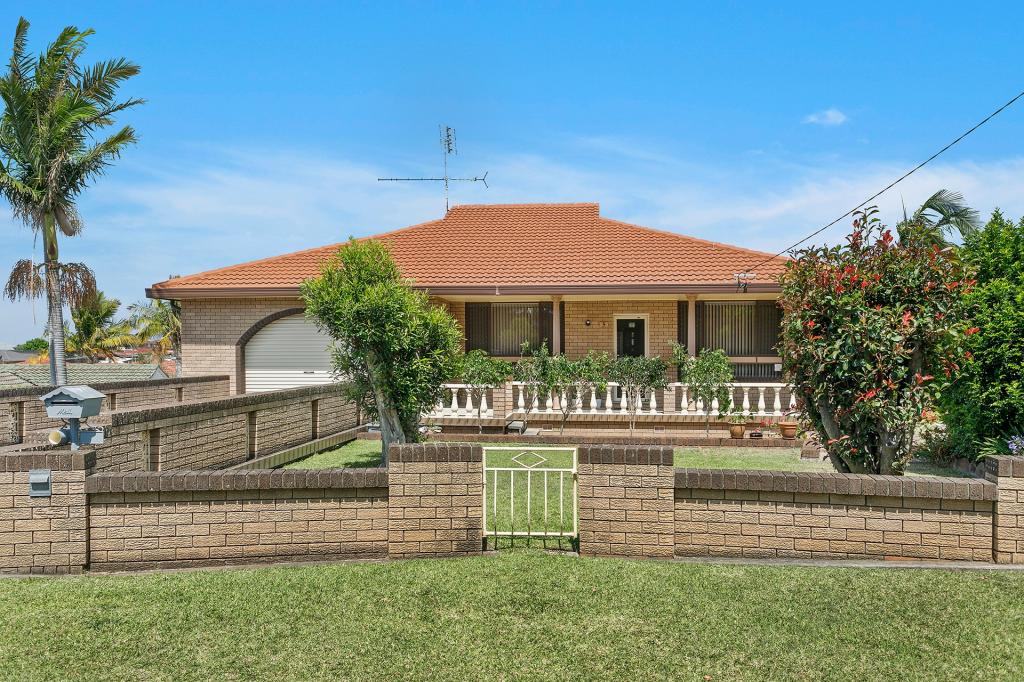 5 Darling Pl, Barrack Heights, NSW 2528