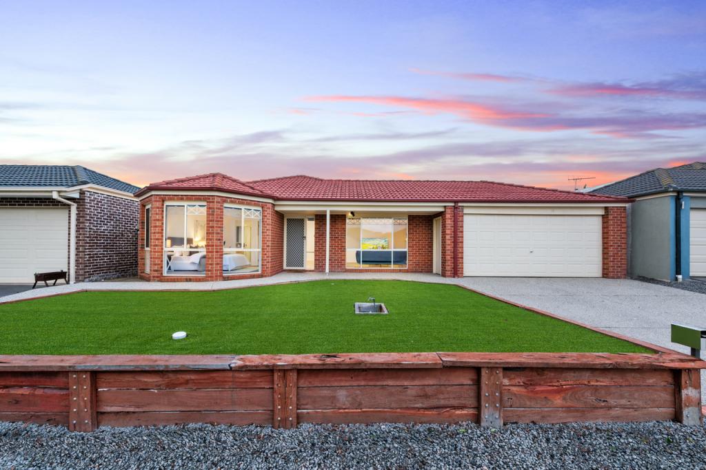 13 Wisteria Cl, Taylors Hill, VIC 3037