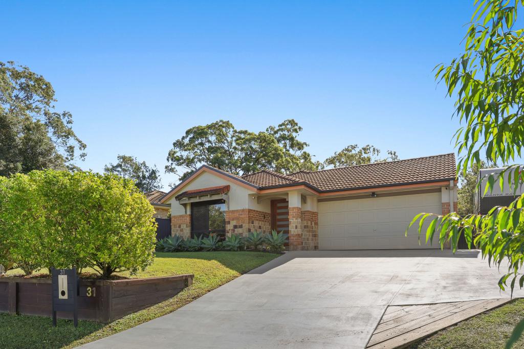 31 Enderbury Cres, Pacific Pines, QLD 4211