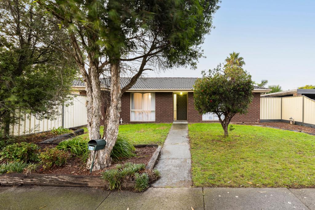 64 Mitford Cres, Craigieburn, VIC 3064