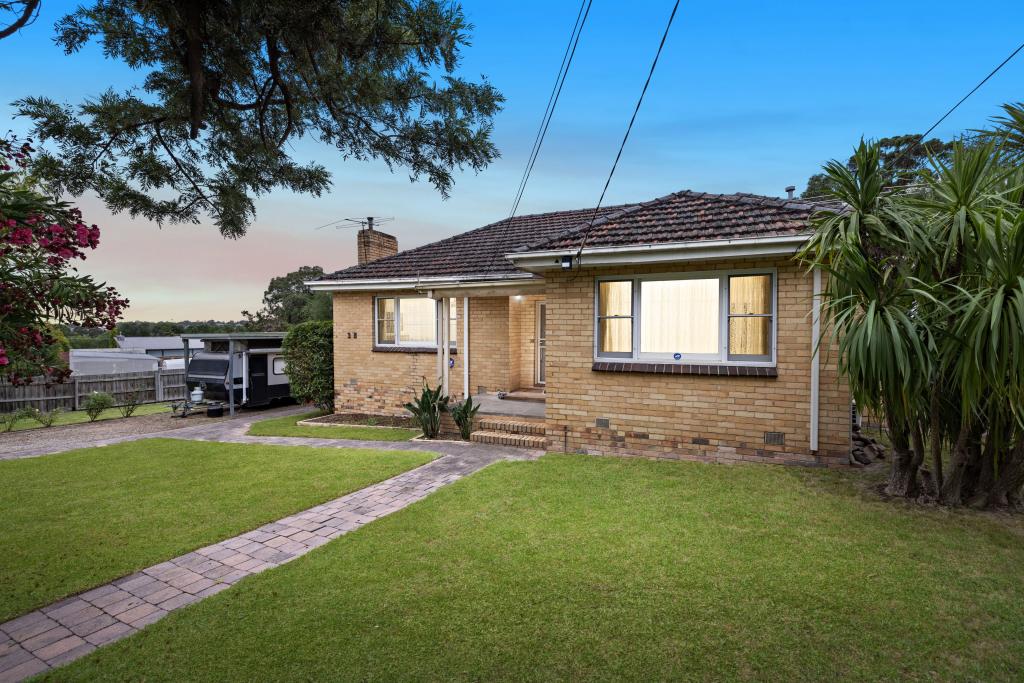 3b Roberts St, Ferntree Gully, VIC 3156