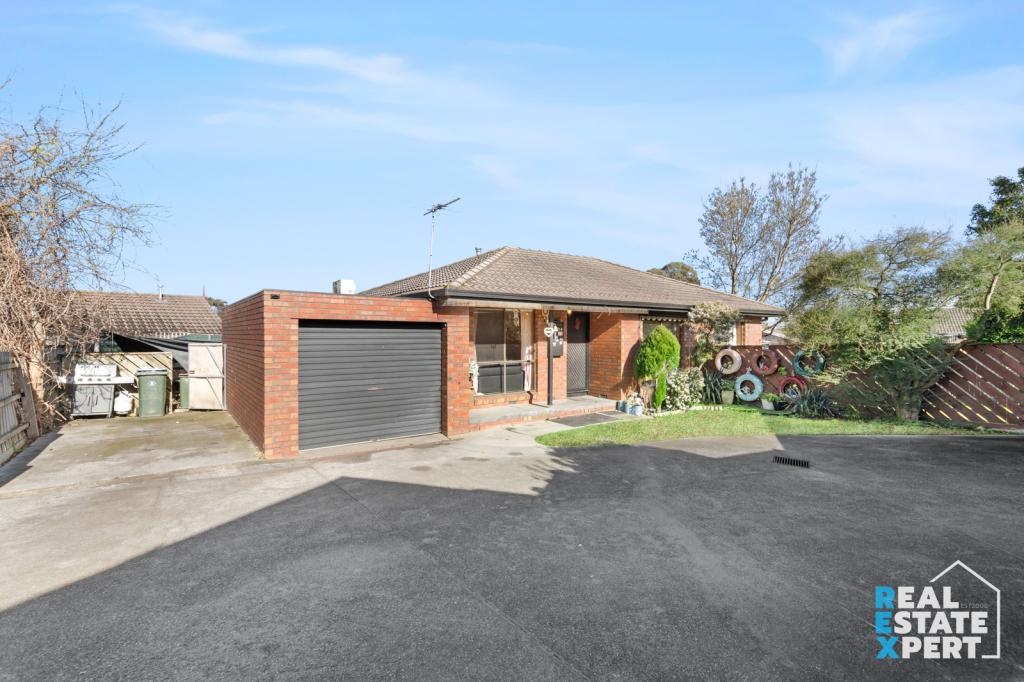 2/7 JONATHAN CT, EUMEMMERRING, VIC 3177