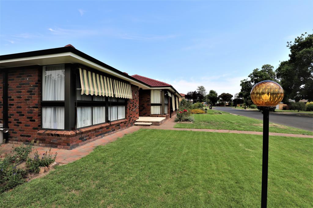 75 Cutler Ave, Cootamundra, NSW 2590