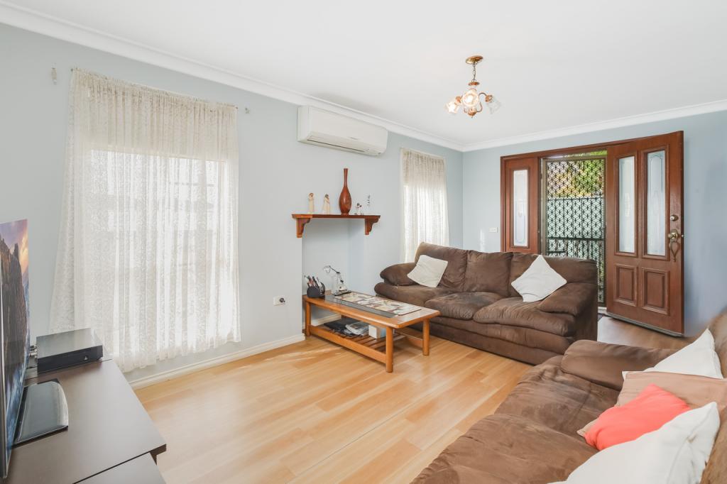 16a Collard Rd, Point Clare, NSW 2250