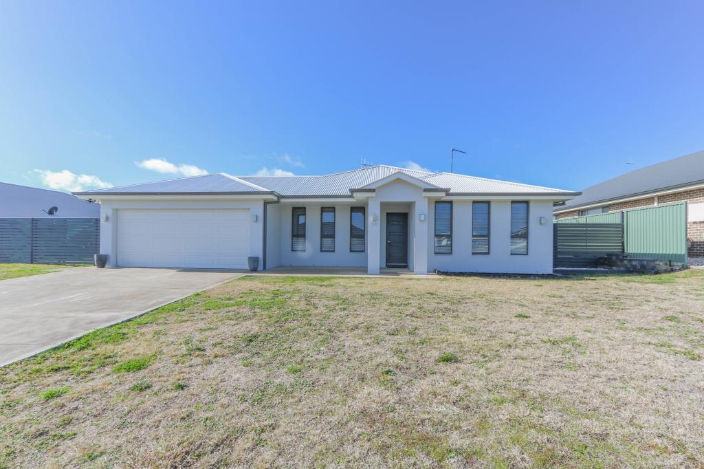 50 Westbourne Dr, Llanarth, NSW 2795