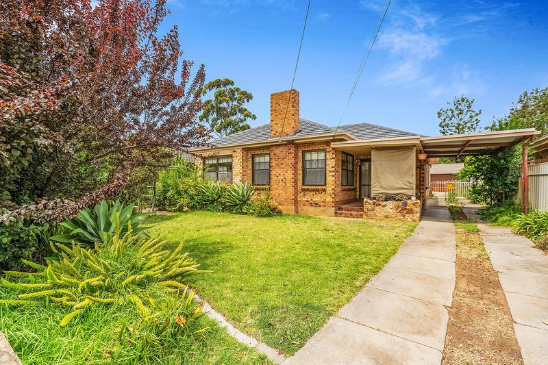 17 BROADWAY, SOUTH BRIGHTON, SA 5048