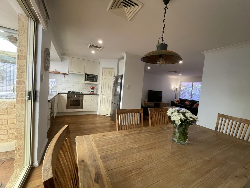 50b Deanmore Rd, Scarborough, WA 6019