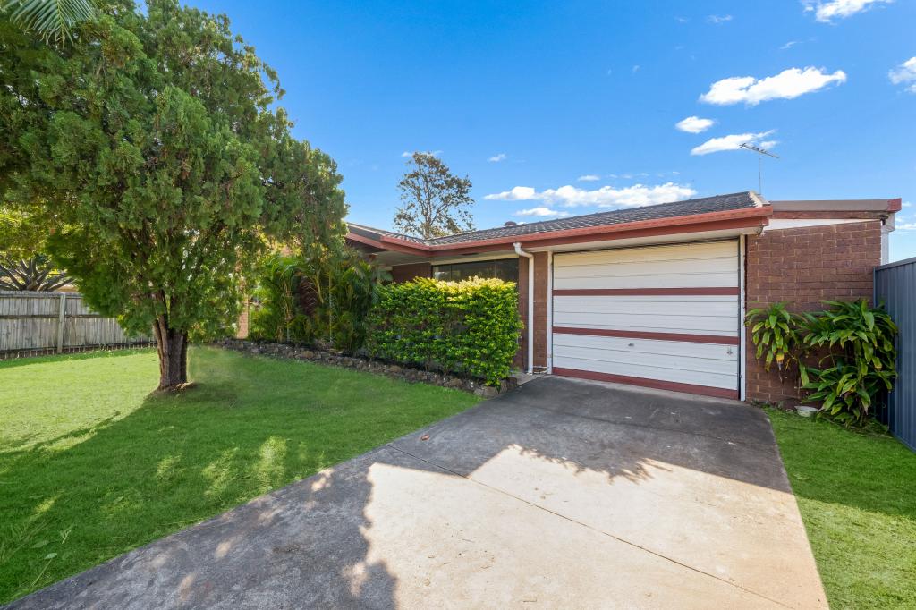 17 Sturt Dr, Redbank Plains, QLD 4301