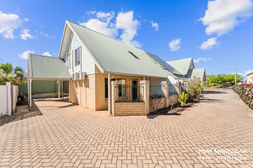 136c Centre St, Queens Park, WA 6107