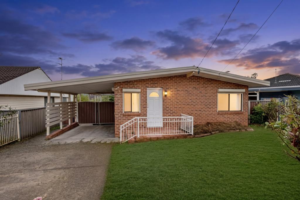 9 Clucas Rd, Dharruk, NSW 2770