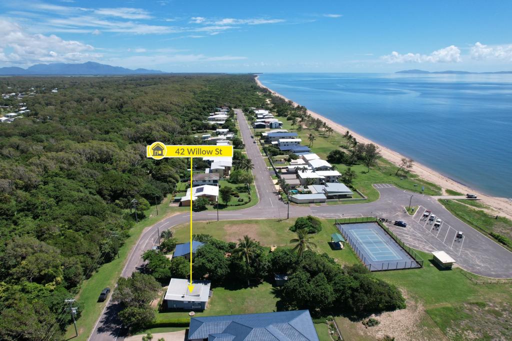 42 Willow St, Forrest Beach, QLD 4850