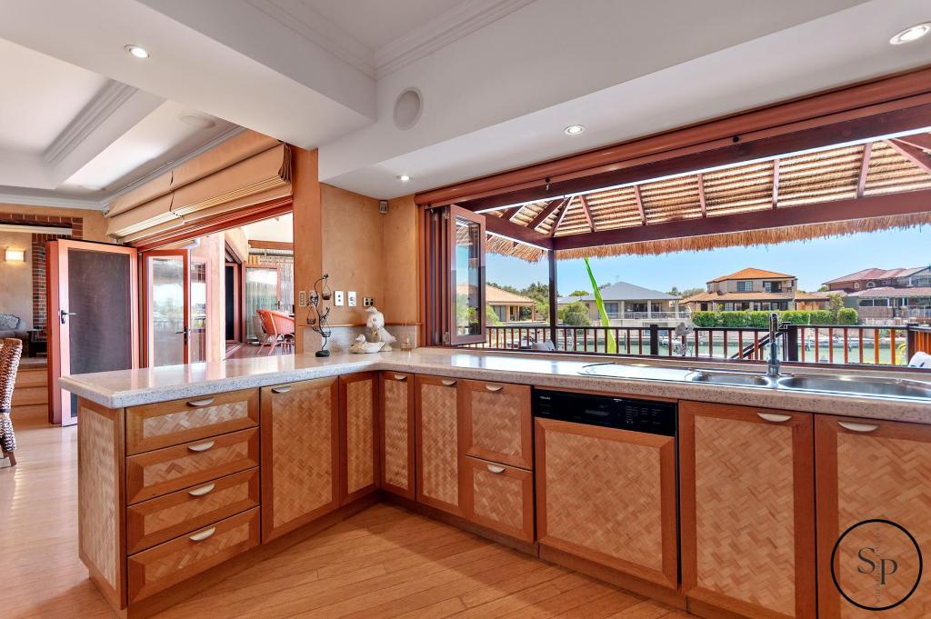 40 Santavea Mews, Halls Head, WA 6210