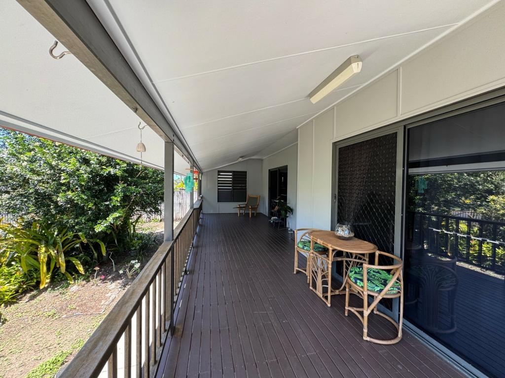 55 Holland St, Wongaling Beach, QLD 4852