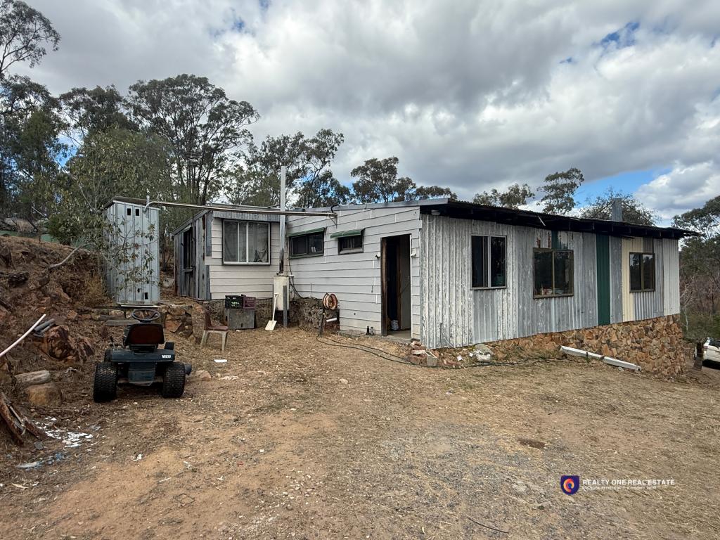 126 Taylor St, Moongan, QLD 4714