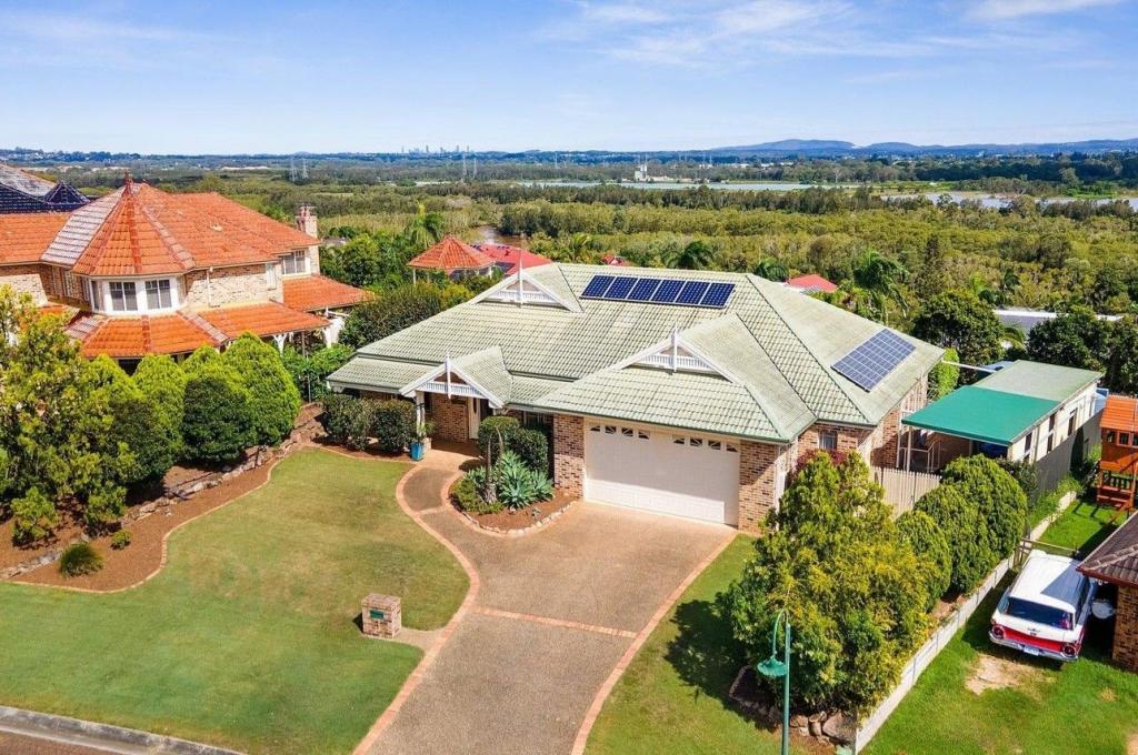 4 Hawkhurst Ct, Murrumba Downs, QLD 4503