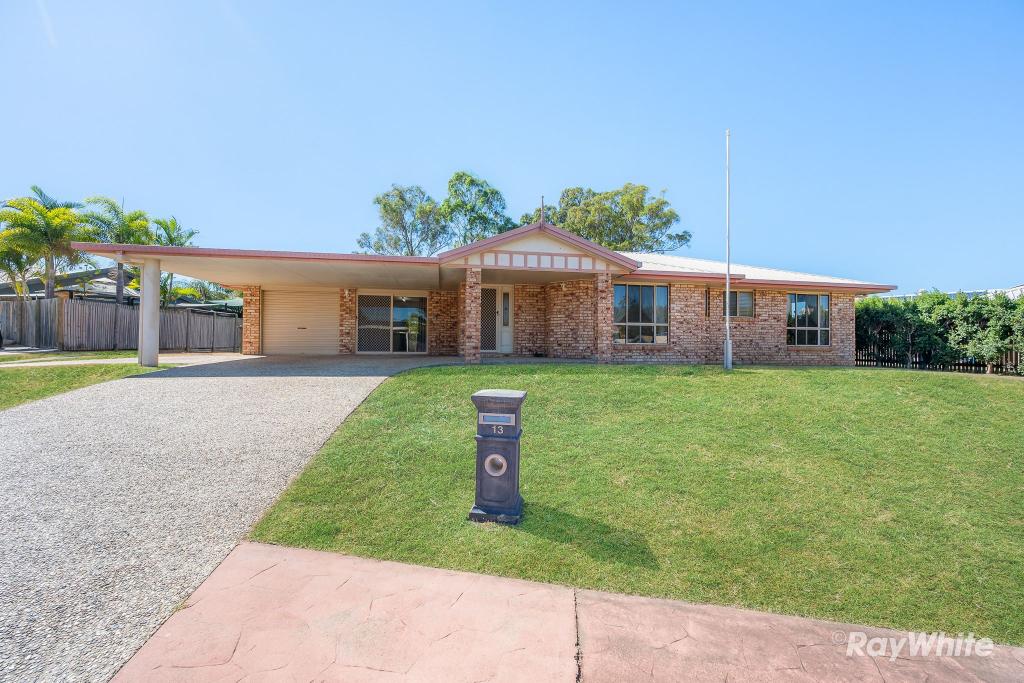 13 Karamea Cl, Clinton, QLD 4680