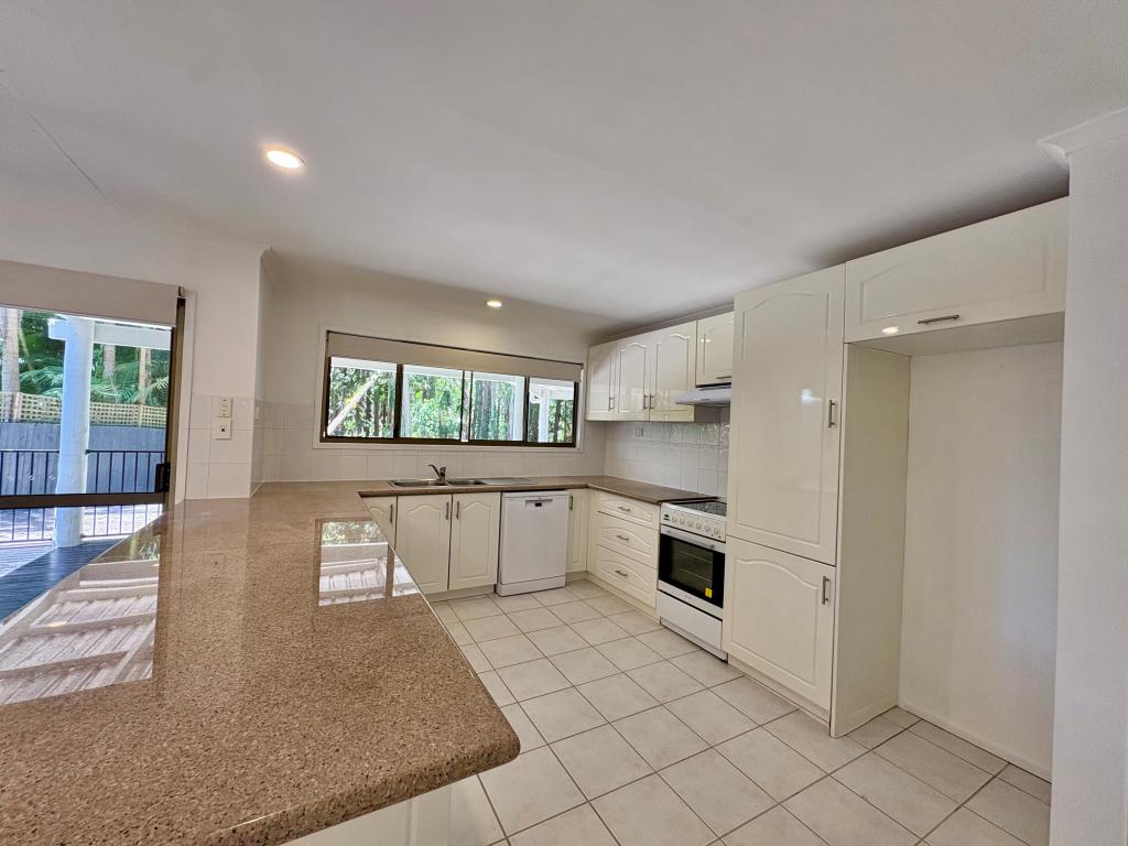 2 Griffith Ave, Tewantin, QLD 4565