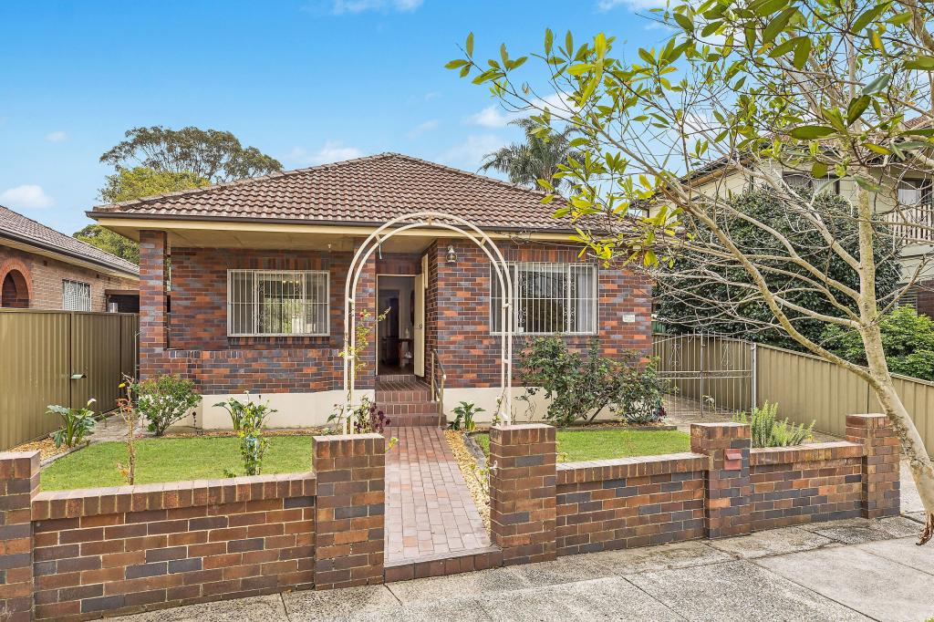11 Kyogle St, Eastlakes, NSW 2018