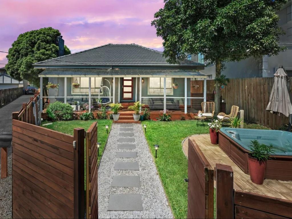 1/6 Inga Ct, Chadstone, VIC 3148