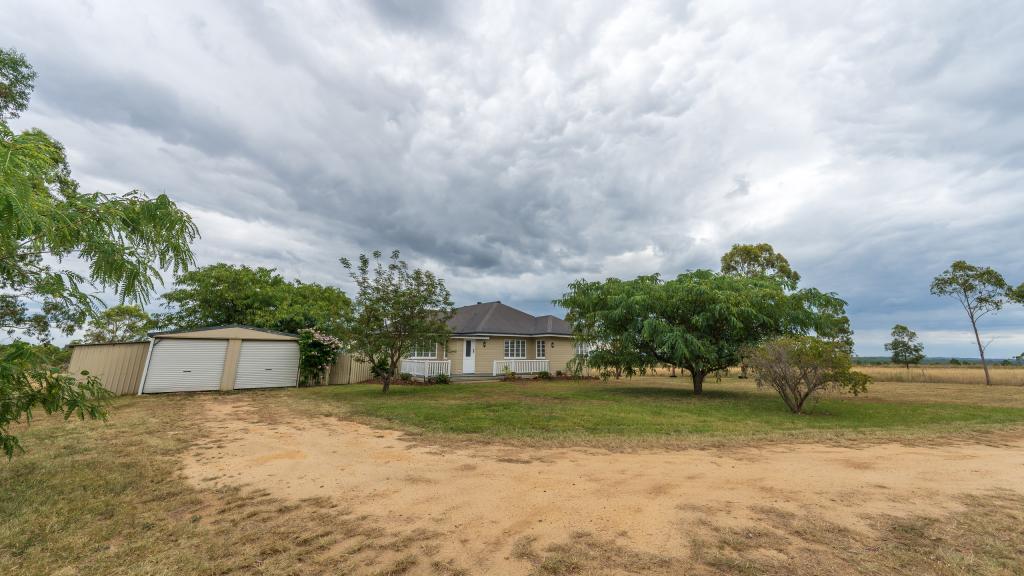 158 Roona Rd, Junabee, QLD 4370