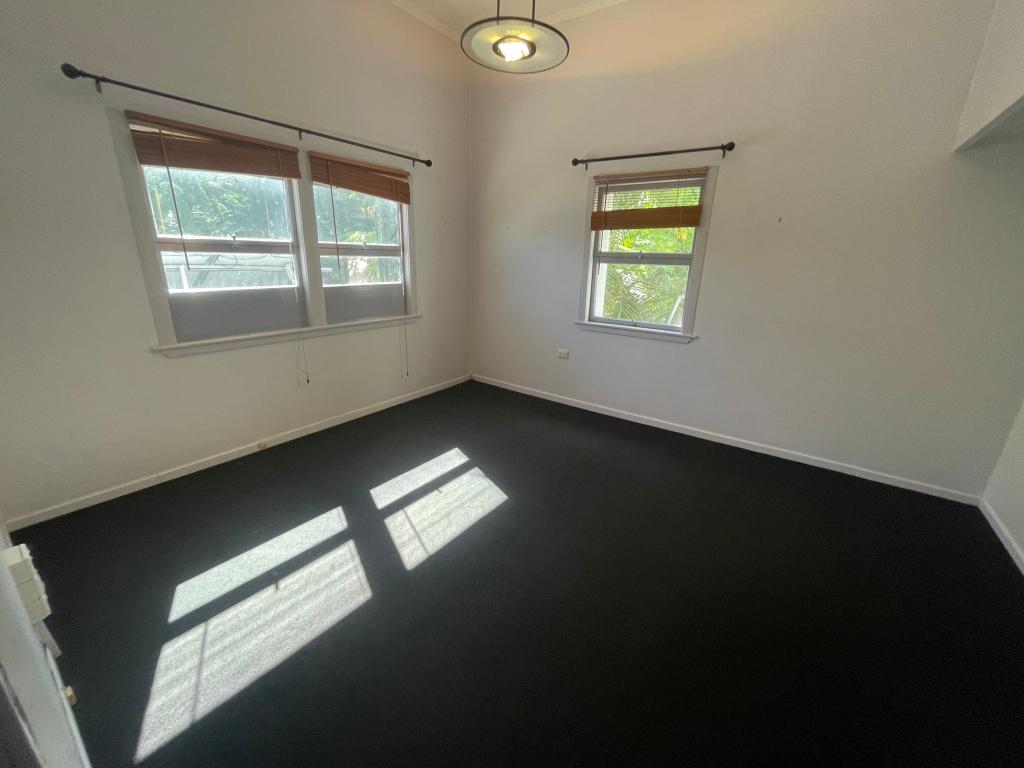 Suite 1/5 Shore St E, Cleveland, QLD 4163