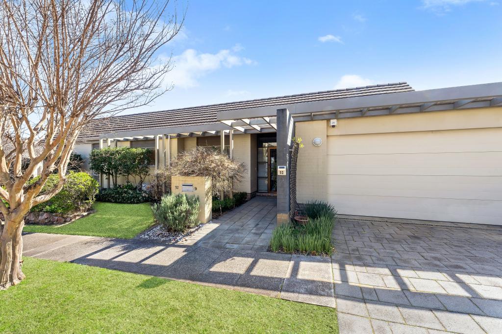 52 Leura Cres, North Turramurra, NSW 2074
